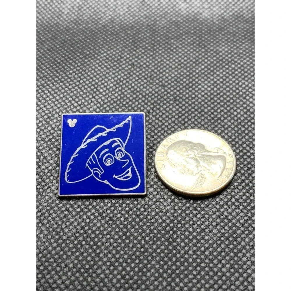 2008 Woody Toy Story Disney pin Hidden Mickey Cowboy Pixar